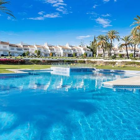 Andalucia Garden Club Apartment