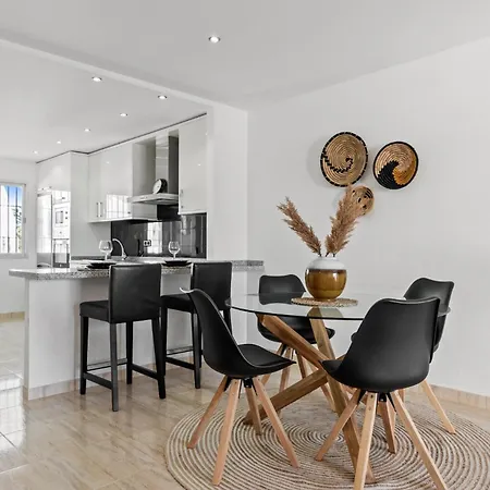 Andalucia Garden Club Apartment *